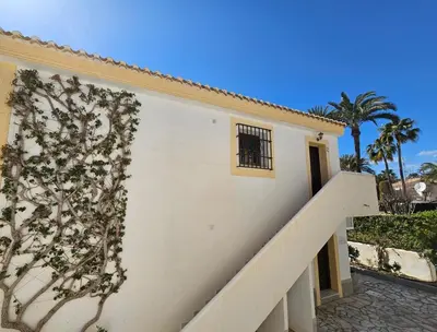 Edificio en el que se encuentra el apartamento