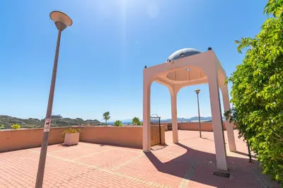 Plano de Apartamento con terraza y piscina en Los Collados - By Aloha Palma