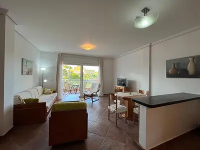 Una televisión o centro de entretenimiento en RA384 Vera Garden Vera playa 1ª línea