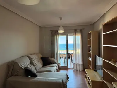 Zona de estar de Atico con vistas al mar