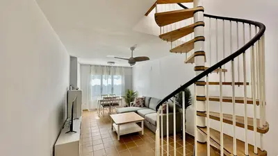 Plano de Ático Dúplex con vistas al Mar
