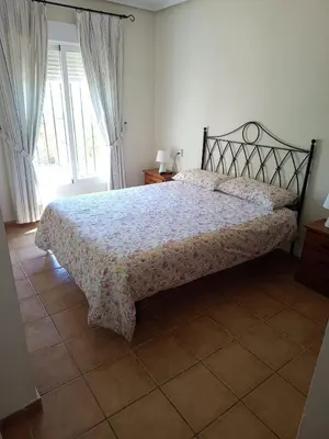 Cama o camas de una habitación en Bonito y cómodo apartamento