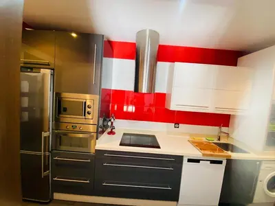 Una cocina o zona de cocina en ATICO con 30m2 de terraza y vistas al mar