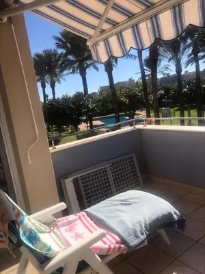 Un balcón o terraza de 2 bedroom apartment in the Oasis complex