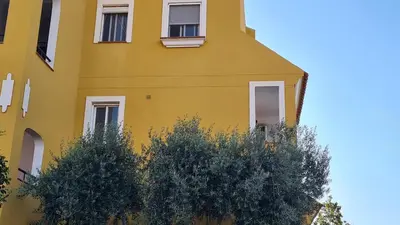 Edificio en el que se encuentra el apartamento