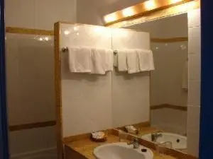 Un baño de Hotel Mojácar Playa