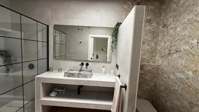 Un baño de Villa Siargao