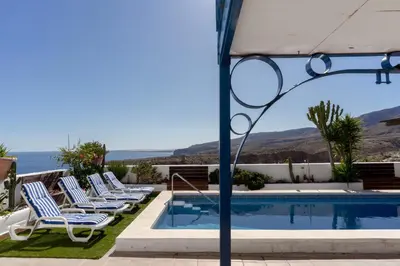 Piscina en o cerca de Blue House I Pool I Art I BBQ I Peace I Relax