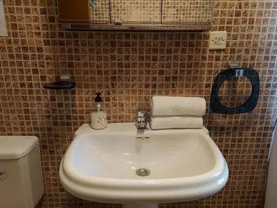 Un baño de Casa rural Alborania con jardín, aparcamiento, tranquilo, entre el mar y el desierto