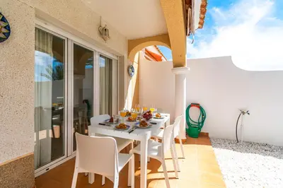 Plano de Duplex de 3 habitaciones en Terreros - By Aloha Palma