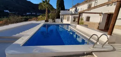 Piscina en o cerca de Casa Tomaddi - House & apartment with private pool & games room