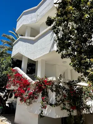 Edificio en el que se encuentra el apartamento