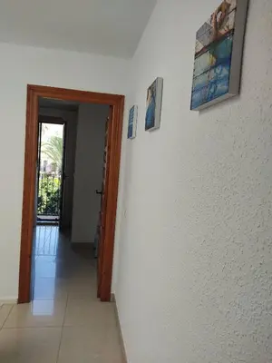 Plano de VERA BEACH - Beachside with pool, wifi and AC
