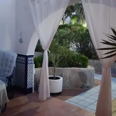 VERA BEACH - Beachside with pool