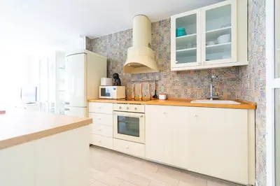 Una cocina o zona de cocina en La Brisa del Levante con parking - By Aloha Palma