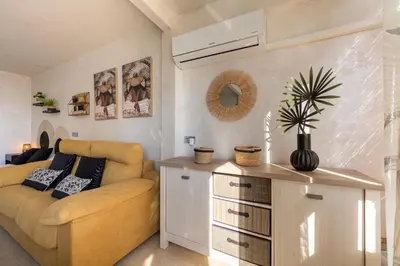 Zona de estar de TrendyHomes Paradise IV