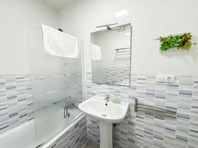 Un baño de Expoholidays-Federico Garcia Lorca