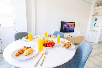 Comida en o cerca de este apartamento