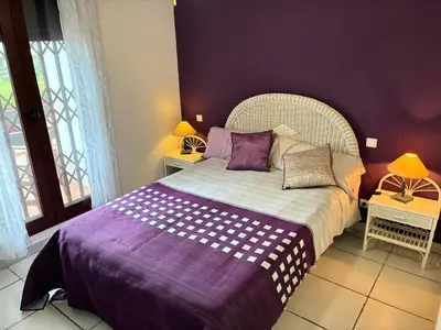 Cama o camas de una habitación en Mediterranea 20 Vera Playa Jardines tus momentos frente al mar