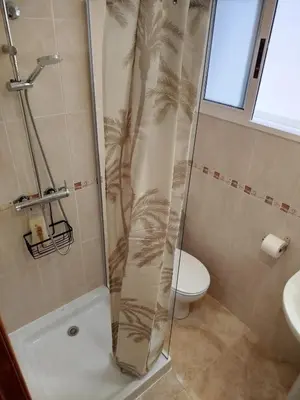 Un baño de Appartement avec Piscine et Parking