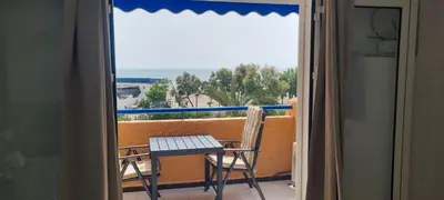 Un balcón o terraza de Levante 24 Estudio Naturista primera línea