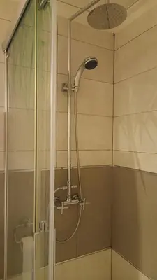 Un baño de Hostel Elios