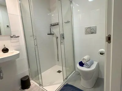 Un baño de Apartamento acogedor a 200m de la playa con jardín comunitario - ES-376-10