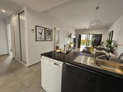 Una cocina o zona de cocina en Apartamento encantador con piscina compartida a 500m de la playa - ES-376-16