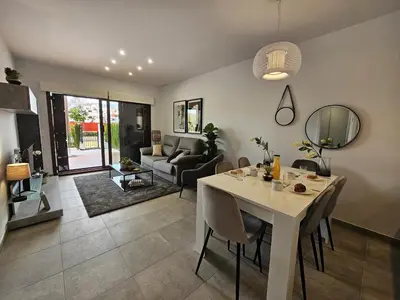 Gimnasio o instalaciones de fitness de Apartamento encantador con piscina compartida a 500m de la playa - ES-376-16