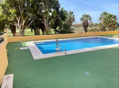 Piscina en o cerca de Aviacion