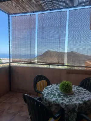 Vista general de una montaña o vista desde el apartamento