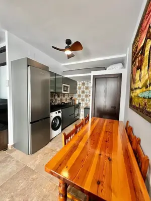 Una cocina o zona de cocina en Frente a la ISLA
