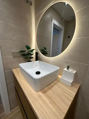 Un baño de Playa 4min #Parking #Smart TV #2 habitaciones #Familia