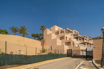 Edificio en el que se encuentra el apartamento