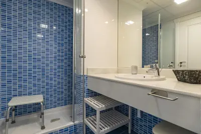 Un baño de Águilas Isla del Fraile Resort Vistas al Mar
