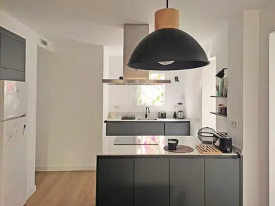 Una cocina o zona de cocina en Almeria Tirso Apartment