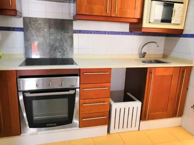 Una cocina o zona de cocina en Ático centro-playa de poniente