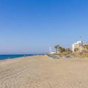 Playa de o cerca de este apartamento