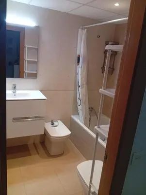 Un baño de Apartamento Adra