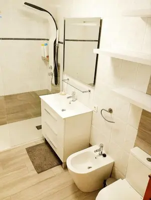 Un baño de Incluido masaje profesional en camilla extralujo !!!
