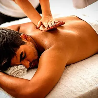 Incluido masaje profesional en camilla extralujo !!!