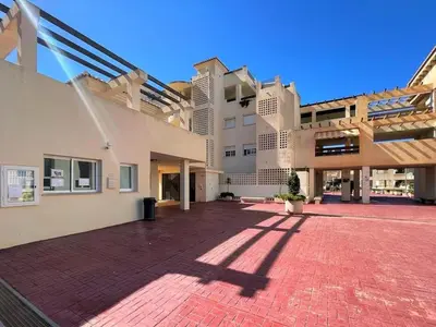 Edificio en el que se encuentra el apartamento