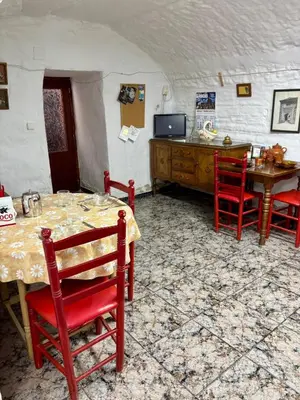 Plano de Cornerstone Cavehouse