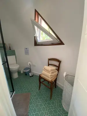 Un baño de indalodom