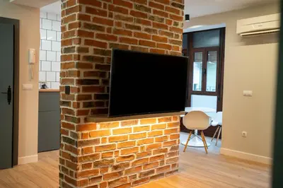 Una televisión o centro de entretenimiento en Palo Cortao