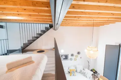 Plano de Apartamentos San Francisco con Terraza privada by Expoholidays