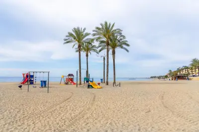 Playa de o cerca de este apartamento