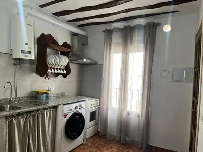 Una cocina o zona de cocina en Apartamento rural Zújar