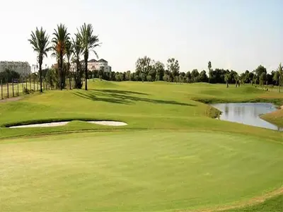 Instalaciones para jugar al golf en el apartamento o alrededores