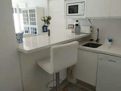 Una cocina o zona de cocina en Sueños del Mediterraneo Estudio
